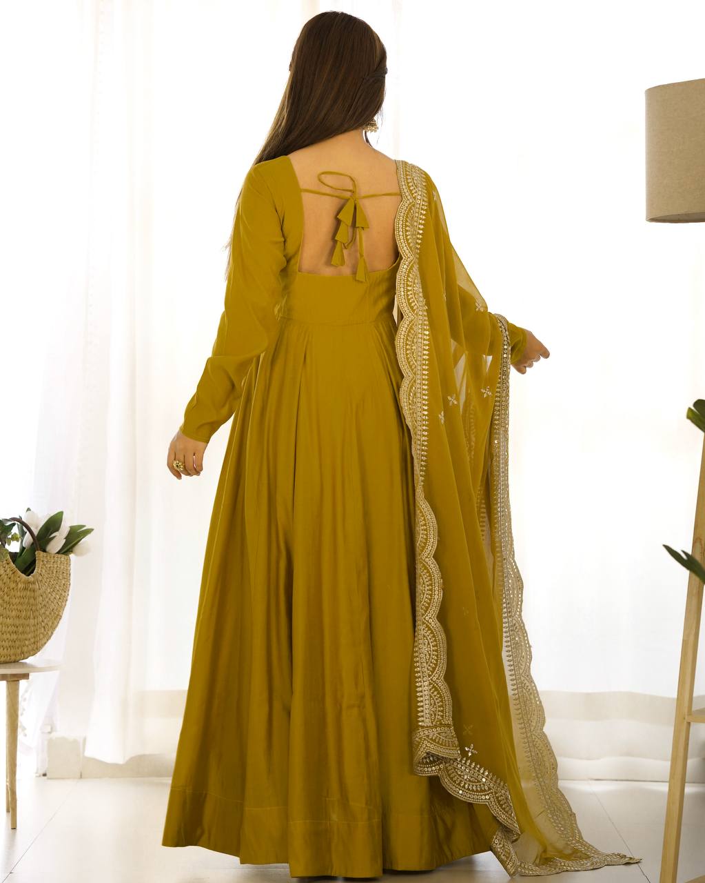 Yellow Clour Heavy Roman Silk Chanderi 16 Kali Anarkali Set