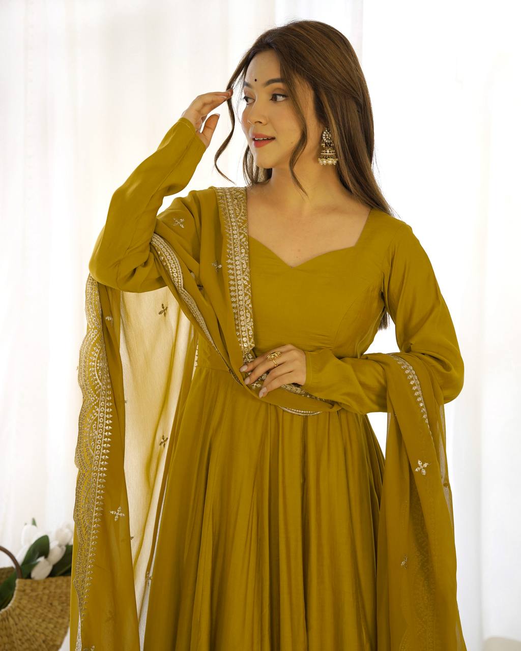 Yellow Clour Heavy Roman Silk Chanderi 16 Kali Anarkali Set