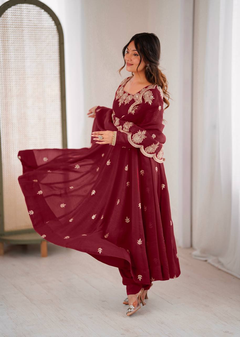 Wedding & Party Wear Anarkali Gown – Crunchy Silk with Embroidery & Dupatta