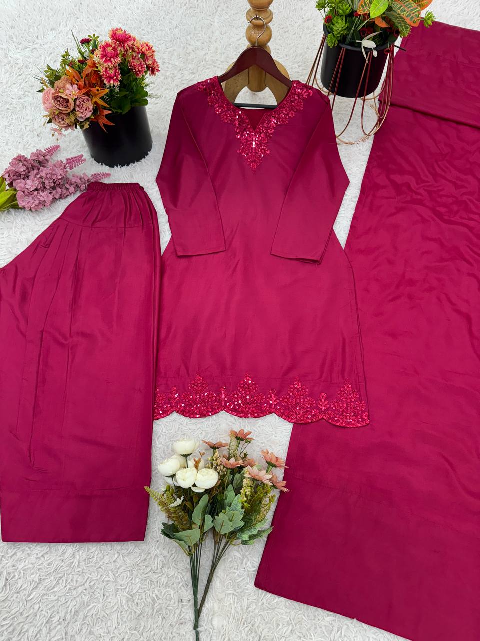 New Partywear Natural Crepe Embroidery Kurta With Pant Set