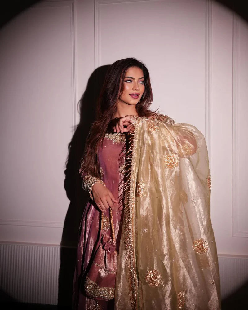 Shavi's' Peach Havy Designer Royal Elegant Anarkali Suit Set