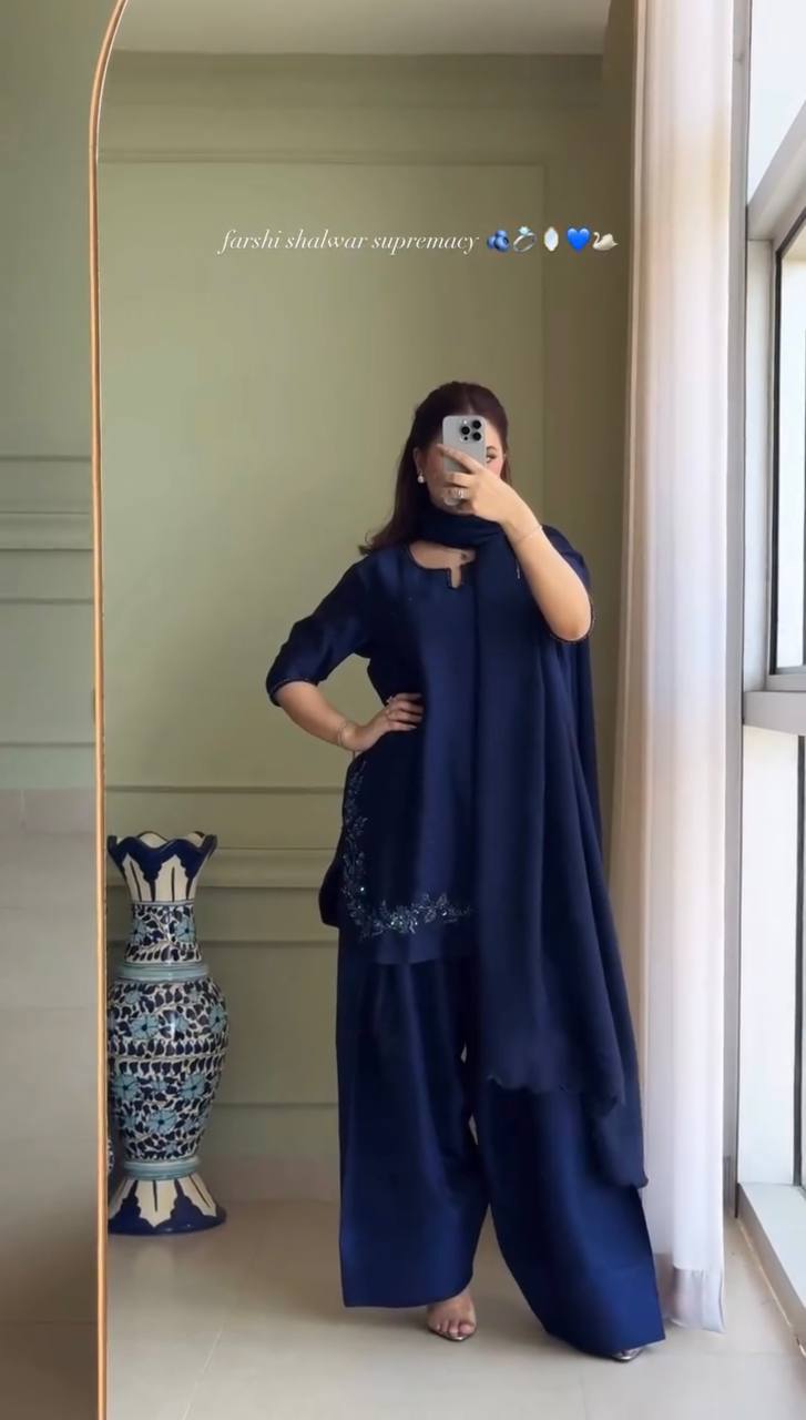 New Heavy Natural Crepe Silk Farshi Set with Beads Hand Work and Organza Dupatta