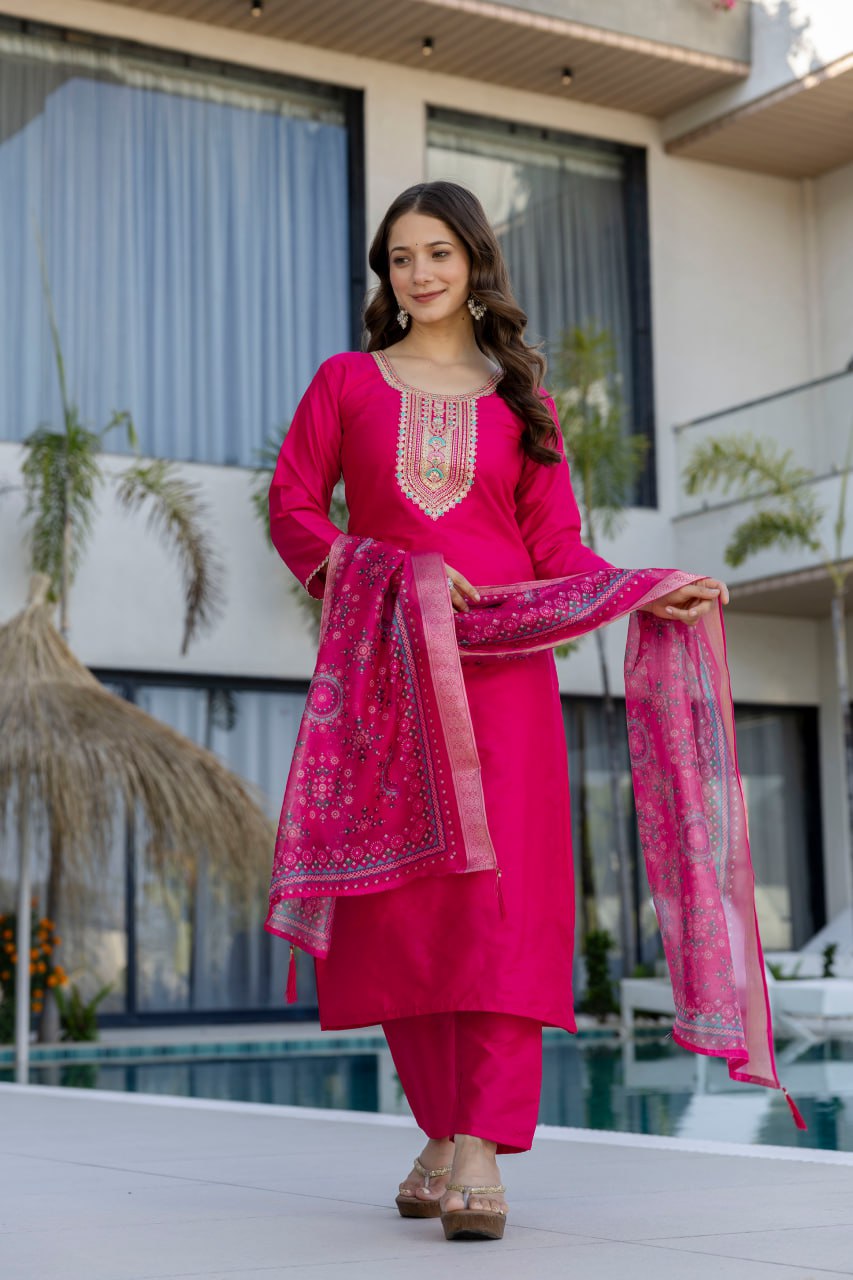 Pink Kurti Pant With Dupatta Set