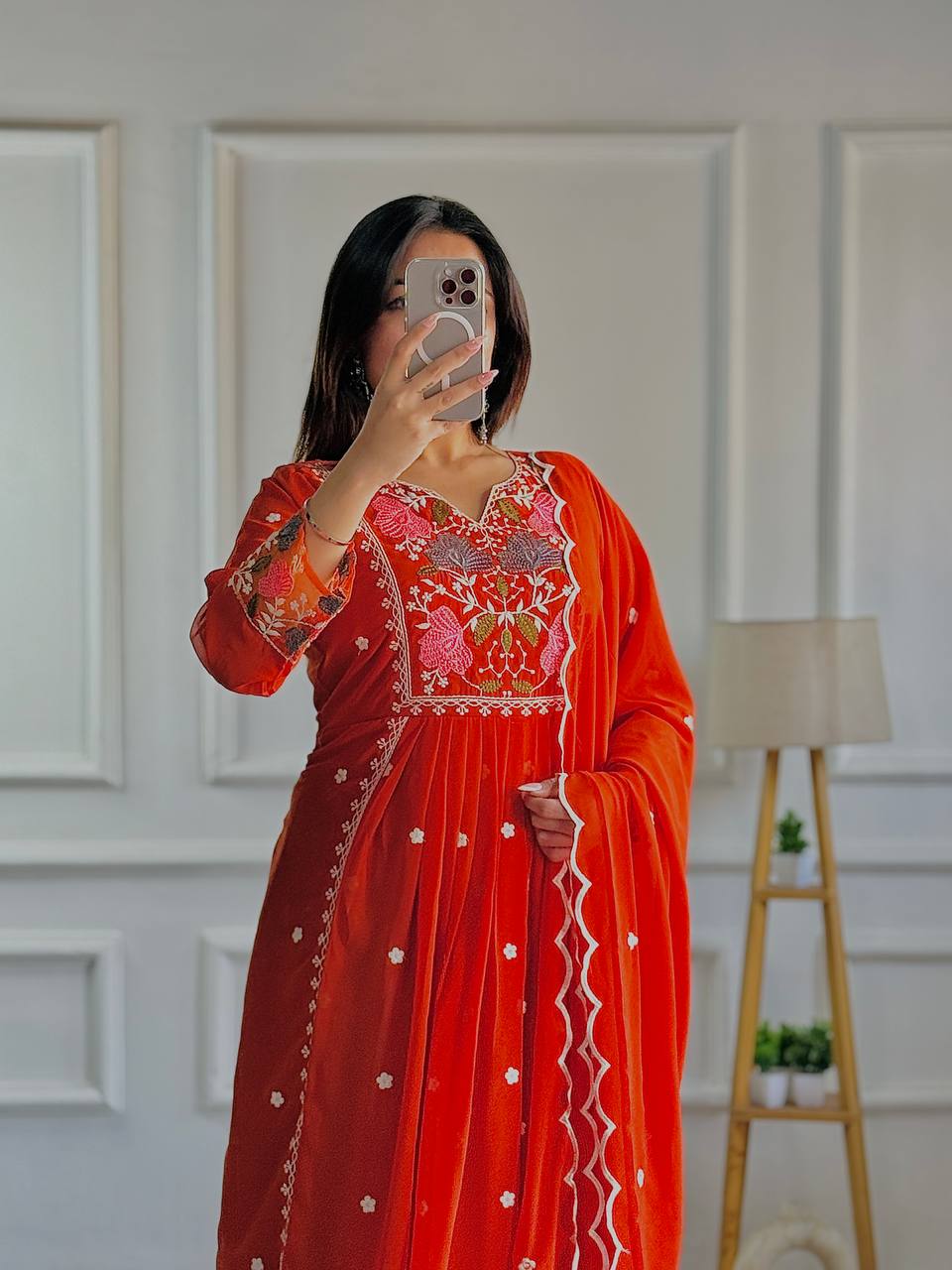 Designer Delight in Heavy Fox Georgette Elegance