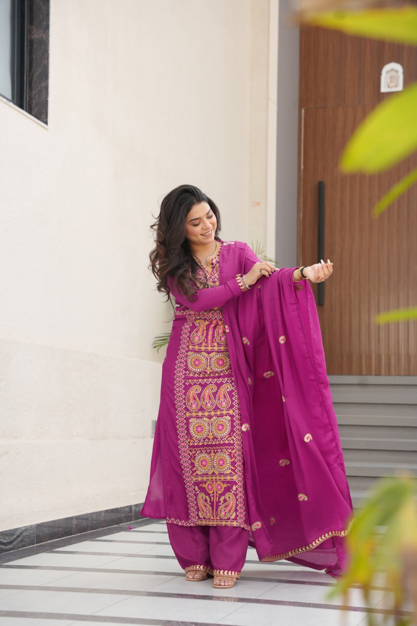 Elegant Chinnon Embroidered Top Pant Set with Lace Work and Dupatta